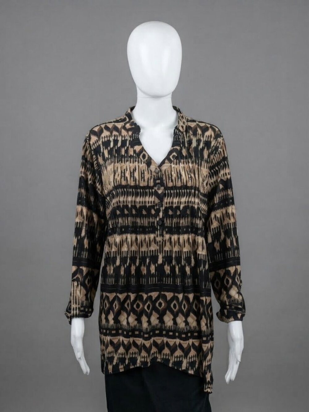 Como Women's geometric print blouse